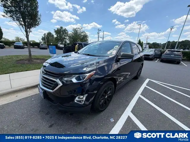 2021 Chevrolet Equinox AWD LS's photo