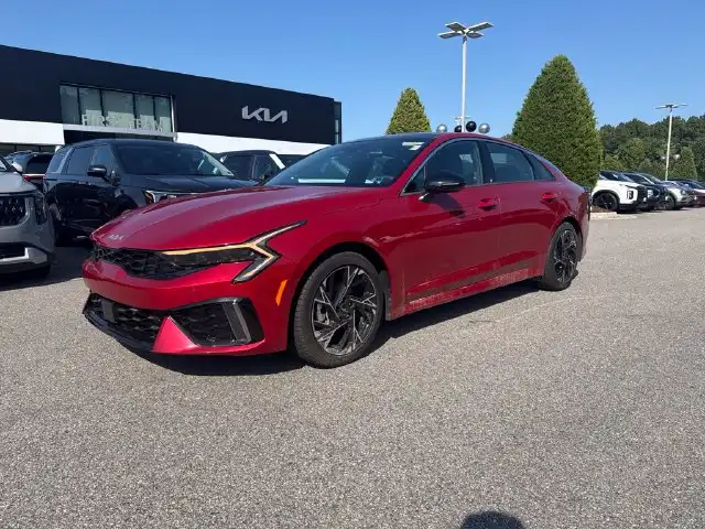 2025 Kia Optima GT-Line AWD's photo