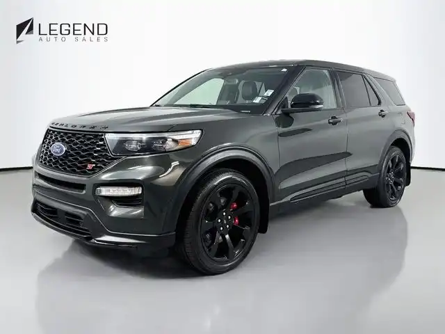 2022 Ford Explorer ST 4WD's photo