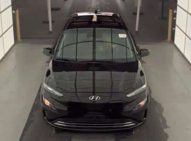 2023 Hyundai Kona Electric SEL's photo
