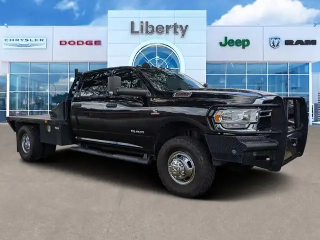 2022 RAM 3500 Tradesman 4X4 Crew Cab DRW's photo