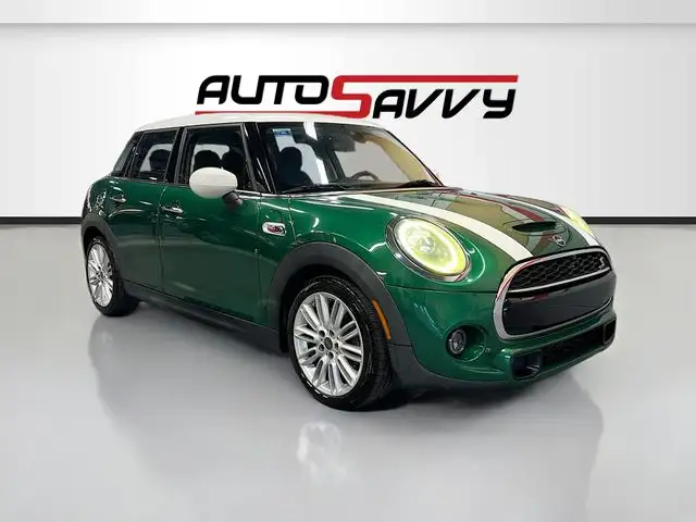 2020 MINI Hardtop Cooper S's photo