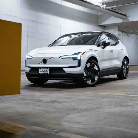 2026 Volvo EX30 Twin Motor Performance Plus's photo