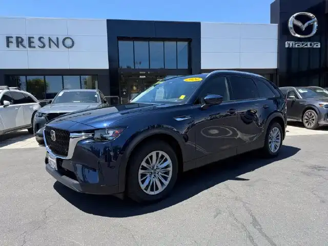 2024 Mazda CX-90 PHEV Preferred Package's photo