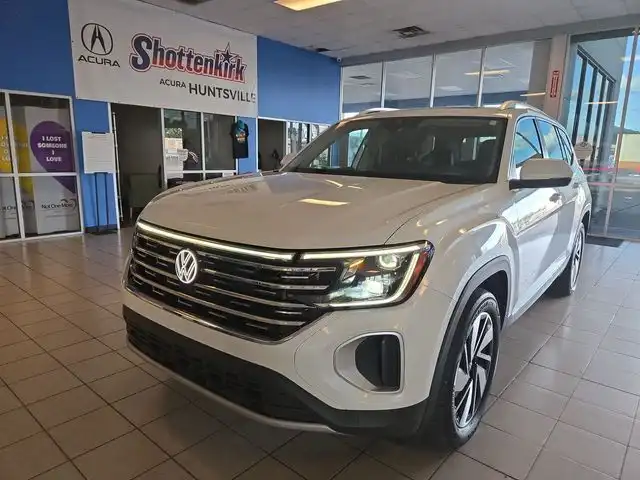 2024 Volkswagen Atlas 2.0T SEL 4MOTION's photo