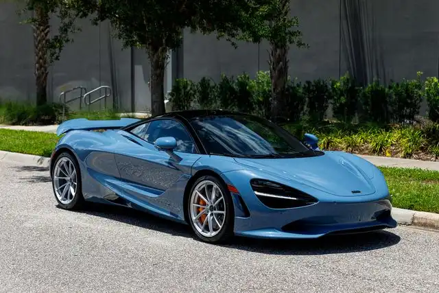 2027 McLaren 750S's photo