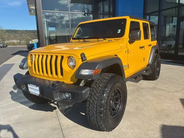 2019 Jeep Wrangler Sport S's photo