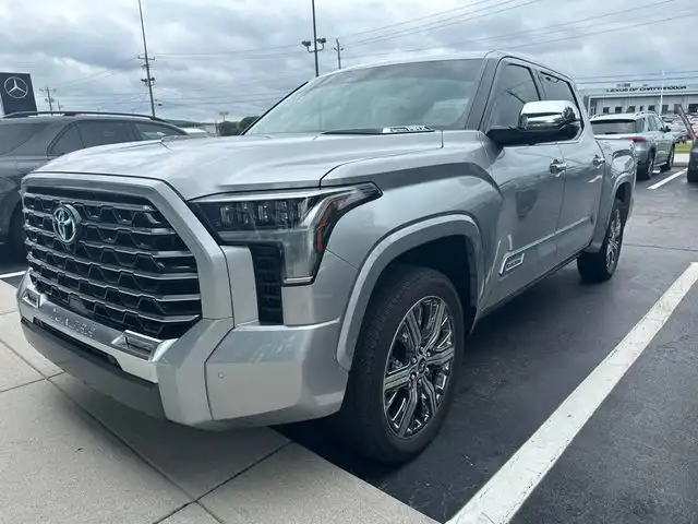 2022 Toyota Tundra Capstone Hybrid CrewMax Short 5.5' Bed's photo