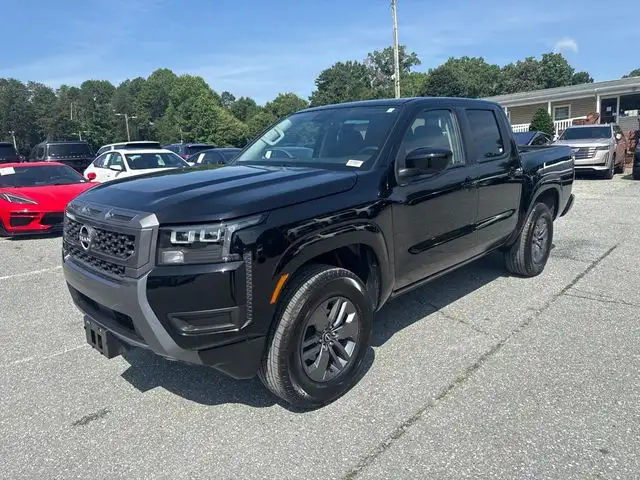 2026 Nissan Frontier SV Crew Cab 4X4 SWB's photo