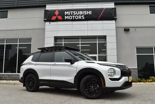 2025 Mitsubishi Outlander Trail Edition S-AWC's photo