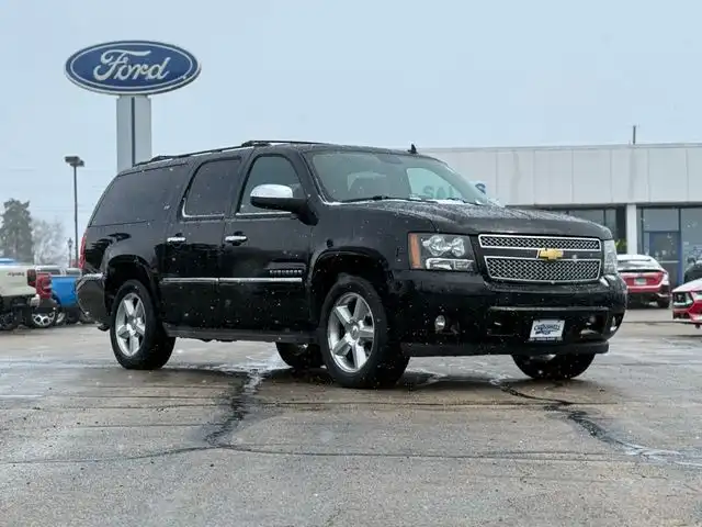 2013 Chevrolet Suburban 4WD 1500 LTZ's photo