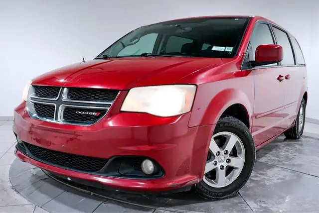 2012 Dodge Grand Caravan SXT's photo