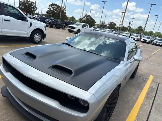 2023 Dodge Challenger SRT Hellcat Jailbreak Auto's photo