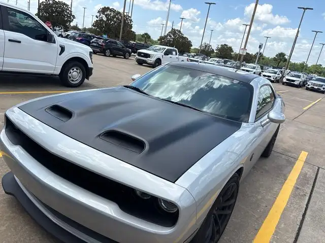 2023 Dodge Challenger SRT Hellcat Jailbreak Auto's photo