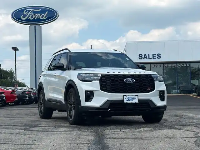2025 Ford Explorer ST 4WD (PL535)'s photo