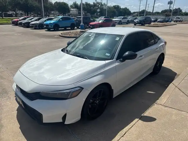 2025 Honda Civic Sport CVT's photo