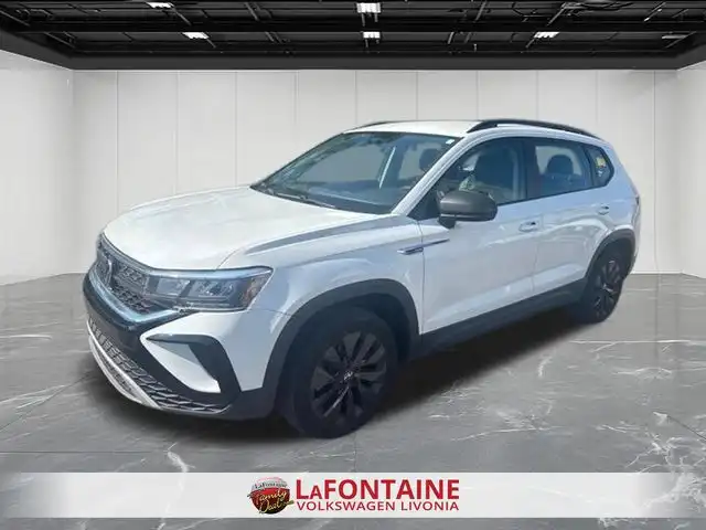 2023 Volkswagen Taos 1.5T S's photo