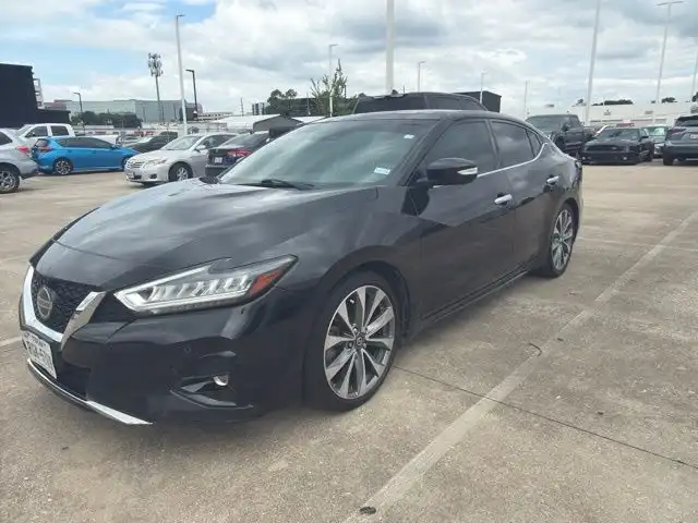 2021 Nissan Maxima Platinum's photo