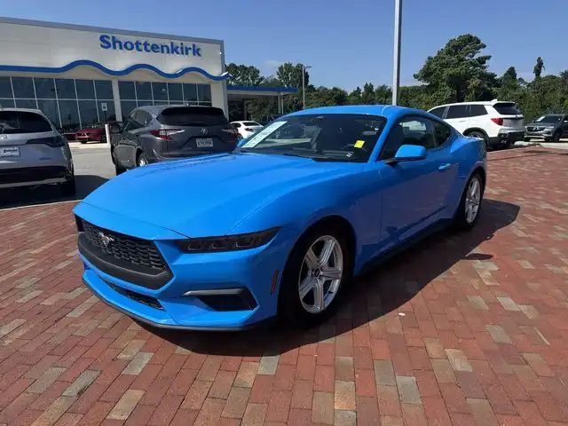 2026 Ford Mustang EcoBoost Premium Fastback's photo