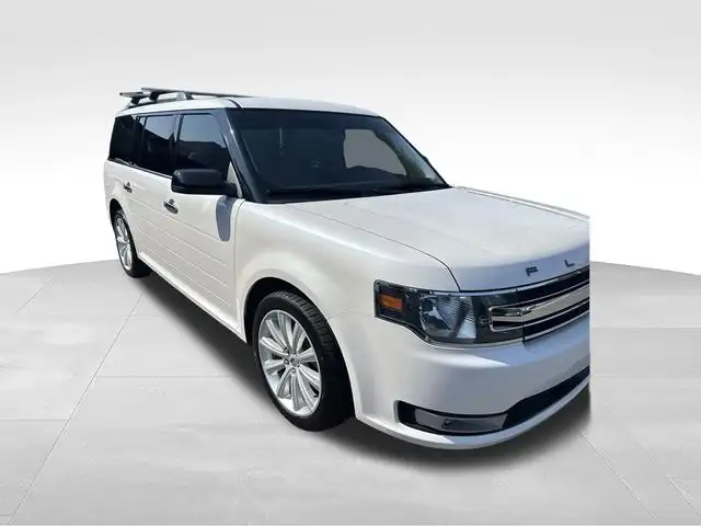 2019 Ford Flex SEL FWD's photo