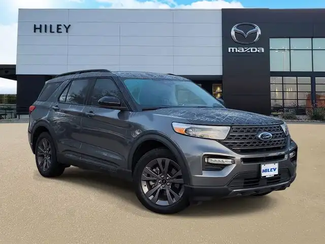 2023 Ford Explorer XLT RWD's photo