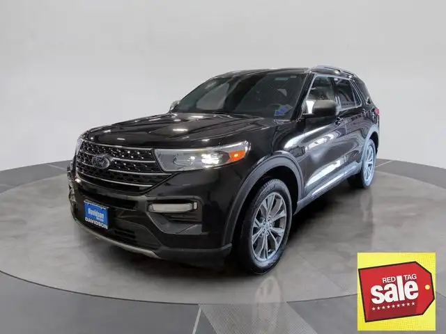 2022 Ford Explorer XLT 4WD's photo