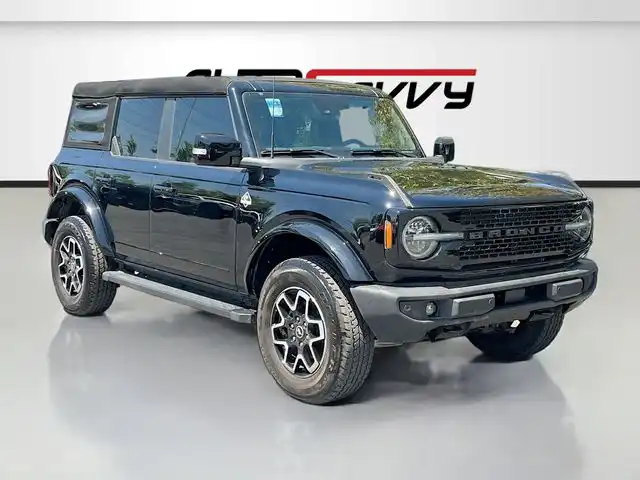 2024 Ford Bronco Outer Banks 4x4's photo