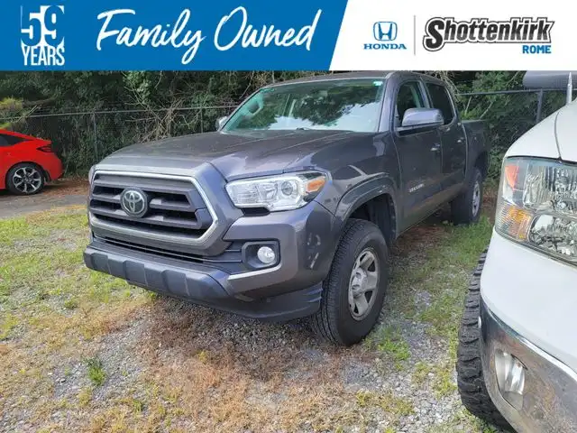 2023 Toyota Tacoma SR5 Double Cab 2WD 4-Cyl Auto Short Bed's photo