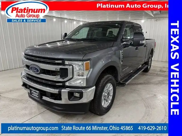 2022 Ford F-350 XLT 4x4 Crew Cab 6-1/2' Box SRW's photo