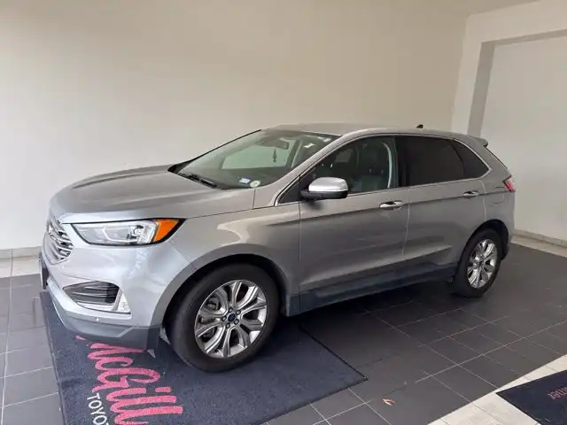 2021 Ford Edge Titanium AWD's photo