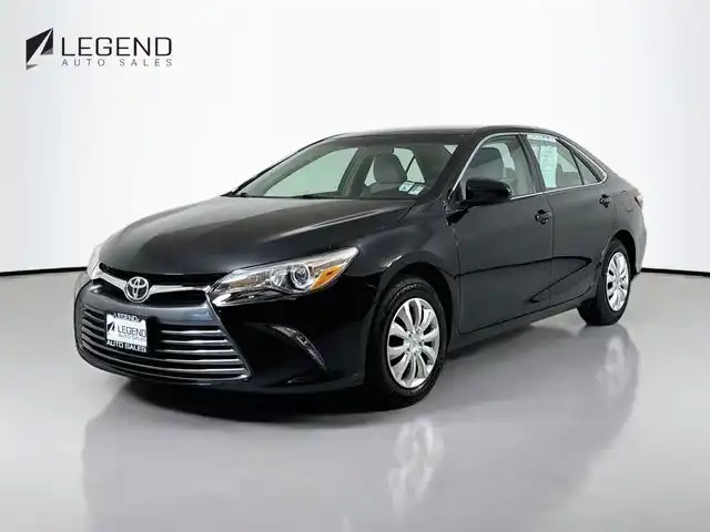 2015 Toyota Camry 2.5 Auto LE's photo