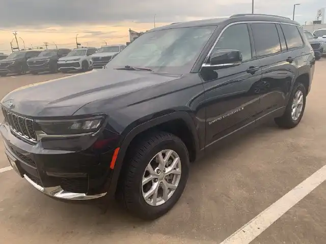 2023 Jeep Grand Cherokee L Limited's photo