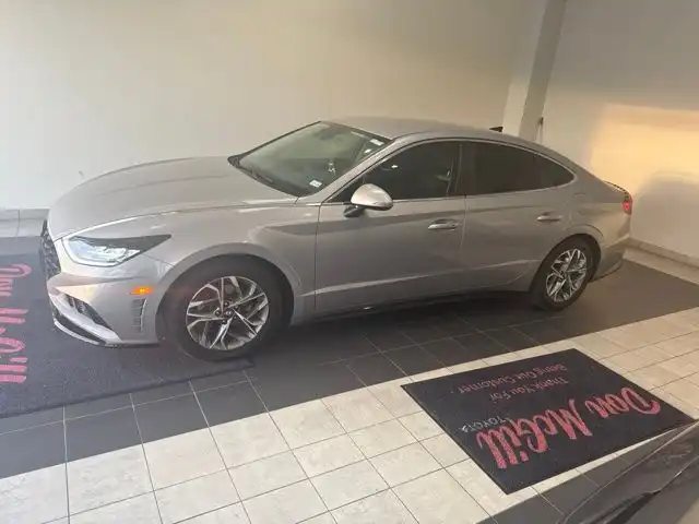 2023 Hyundai Sonata SEL's photo