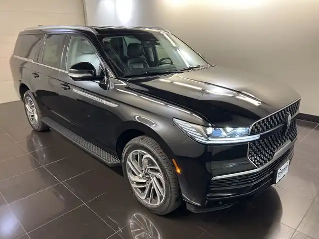 2026 Lincoln Navigator Premiere L 4WD's photo