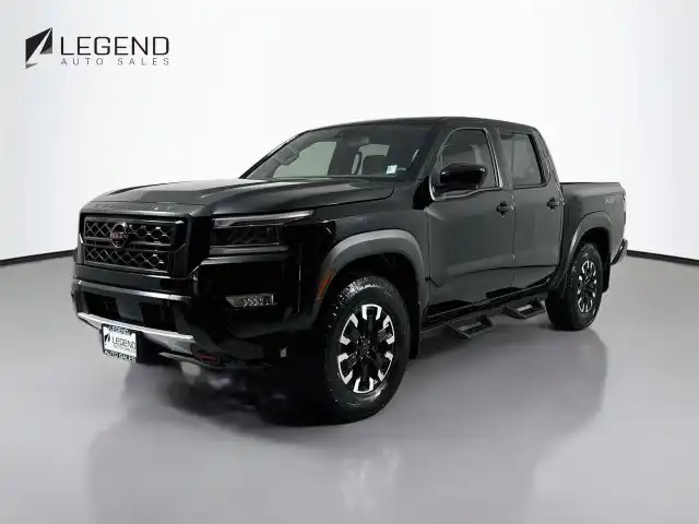 2023 Nissan Frontier PRO-4X Crew Cab 4WD's photo