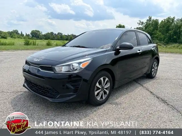 2022 Kia Rio S iVT's photo