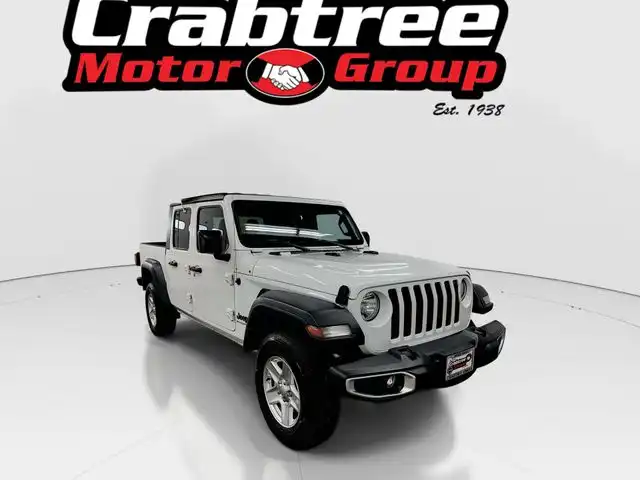 2023 Jeep Gladiator Sport S's photo
