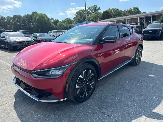 2024 Kia EV6 Wind AWD's photo