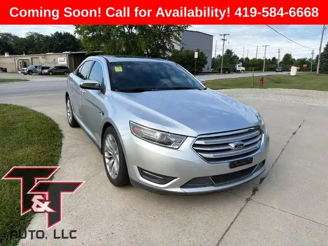 2015 Ford Taurus Limited FWD's photo