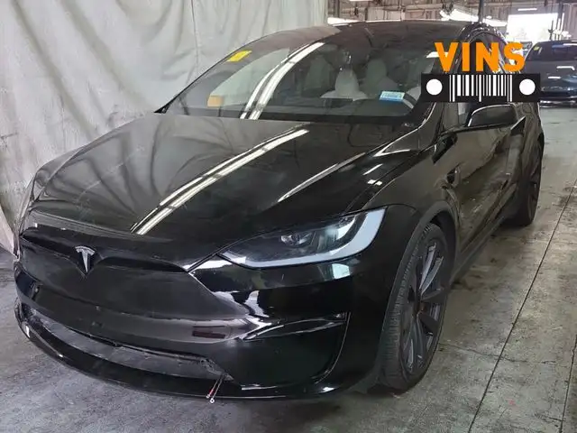 2024 Tesla Model X Plaid's photo