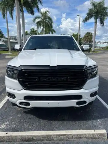 2020 RAM 1500 Big Horn/Lone Star 4WD Crew Cab 5'7's photo