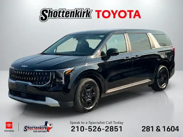 2026 Kia Sedona LXS's photo
