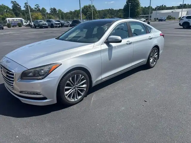 2016 Hyundai Genesis 3.8 RWD's photo