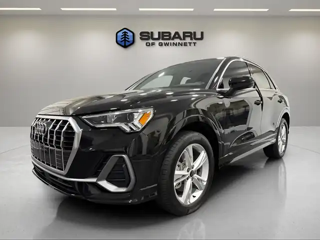 2023 Audi Q3 45 TFSI S Line Premium Plus quattro's photo