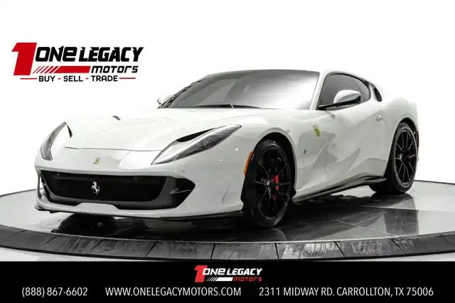 2019 Ferrari 812 Base's photo