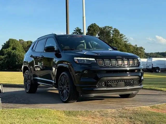 2022 Jeep Compass High Altitude 4WD's photo