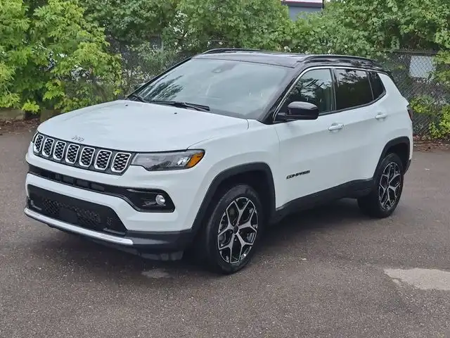 2025 Jeep Compass Limited 4WD's photo
