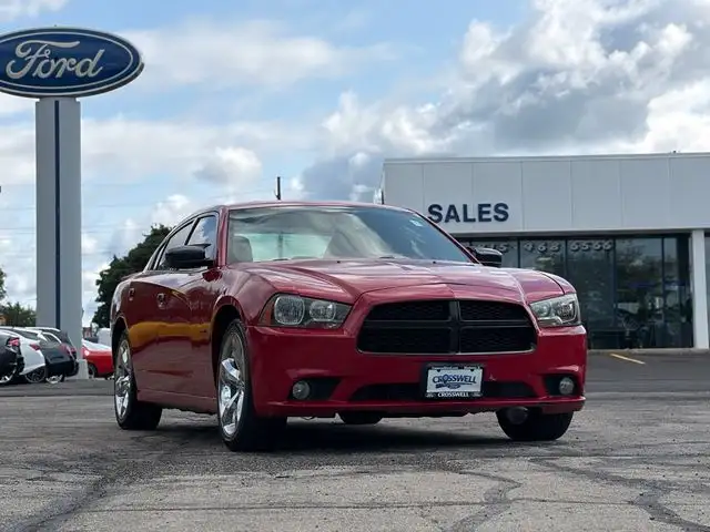 2011 Dodge Charger R/T's photo