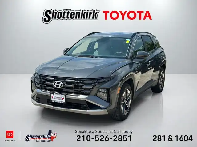 2026 Hyundai Tucson SEL FWD's photo