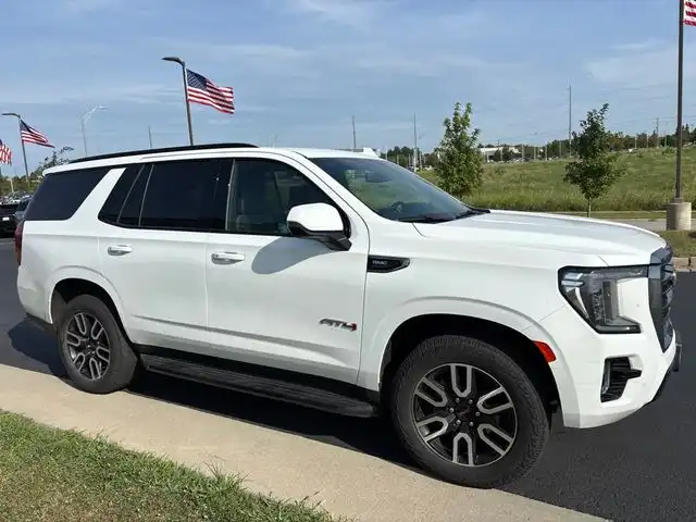 2021 GMC Yukon AT4 4X4's photo